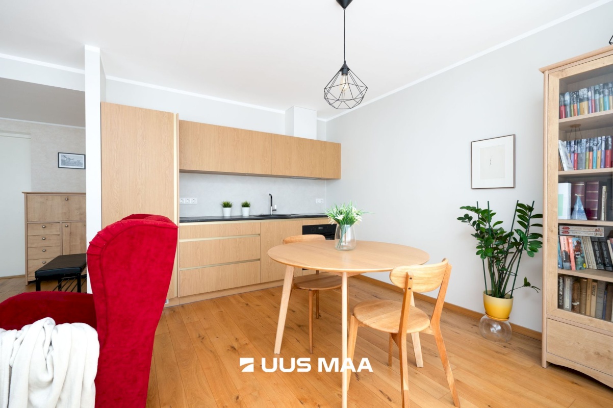 Tallinn, Lasnamäe linnaosa, Sikupilli, Asunduse 15