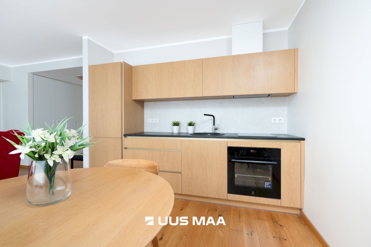 Tallinn, Lasnamäe linnaosa, Sikupilli, Asunduse 15