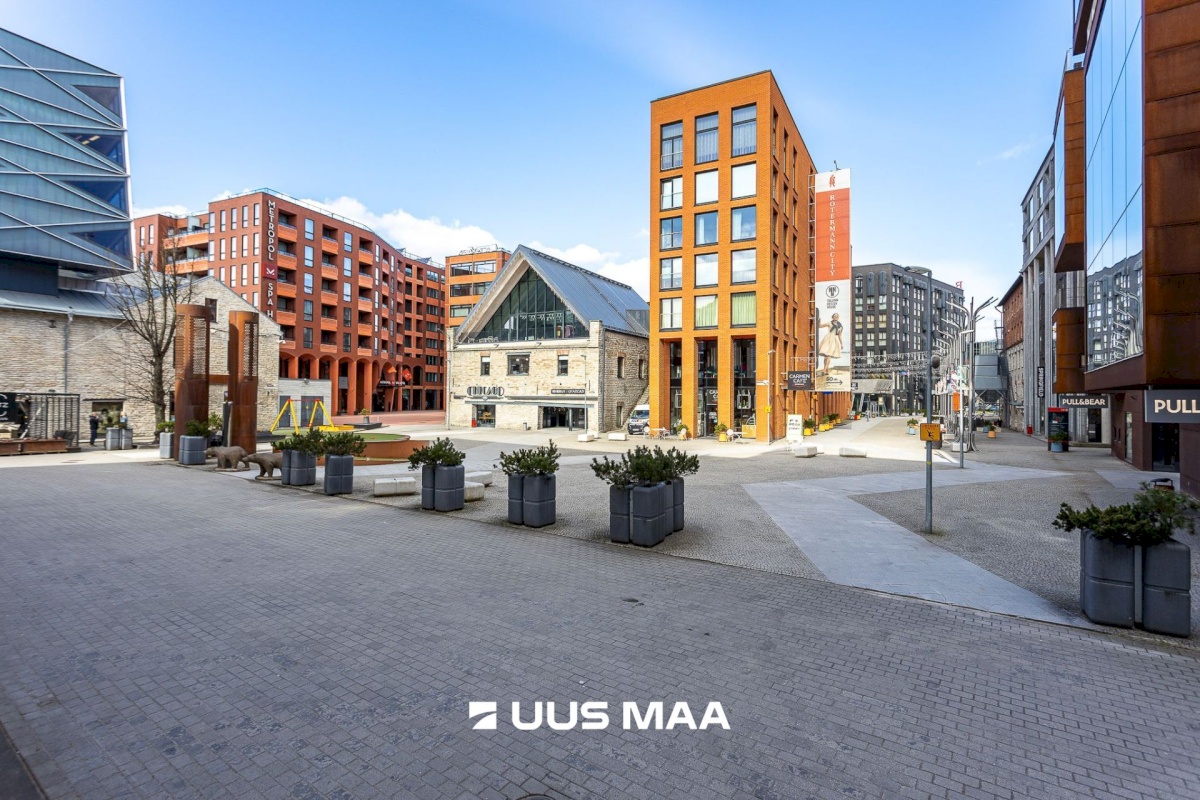 Tallinn, Kristiine linnaosa, Hobujaama 10