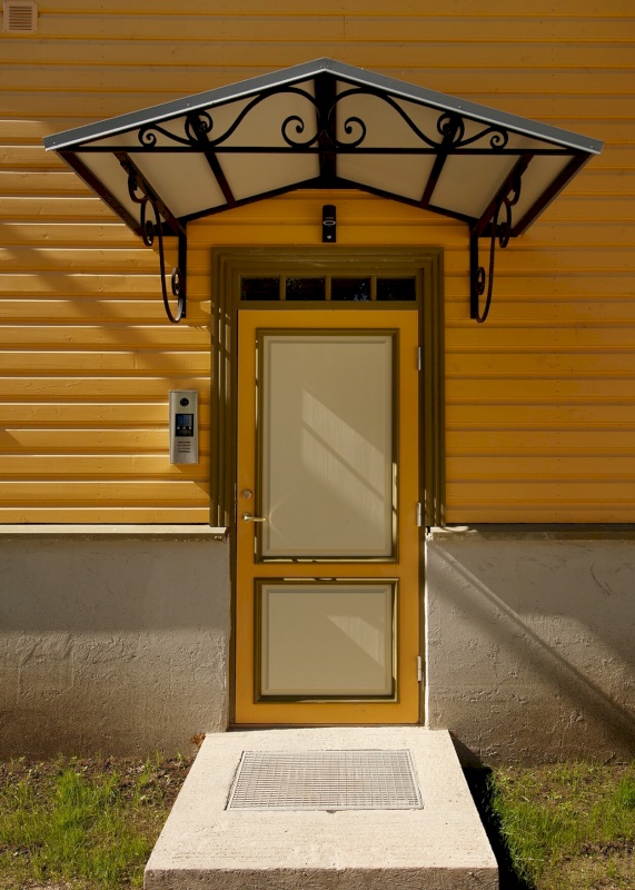 Tallinn, Kesklinna linnaosa, Luha tn 9