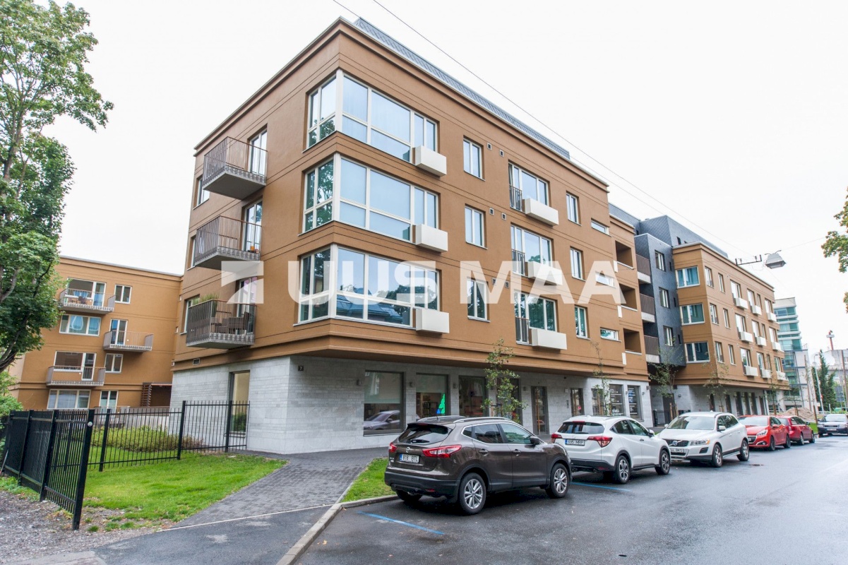 Tallinn, Kesklinna linnaosa, Torupilli, C. R. Jakobsoni 7
