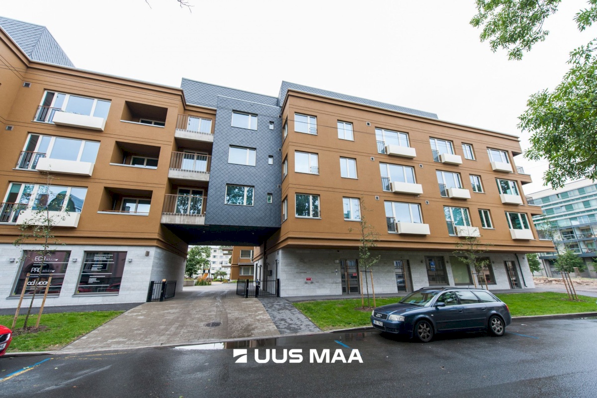 Tallinn, Kesklinna linnaosa, Torupilli, C. R. Jakobsoni 7