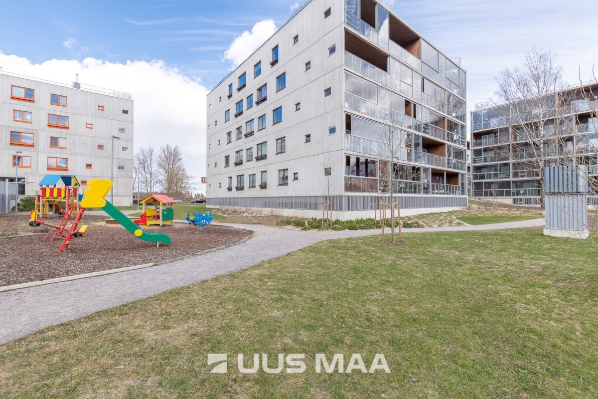 Tallinn, Kristiine linnaosa, Sõjakooli 12a