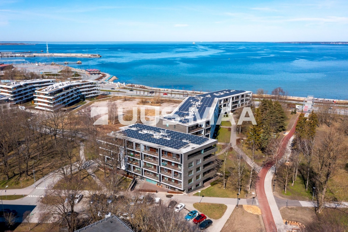 Tallinn, Kesklinna linnaosa, Kadriorg, Kiikri 2/1