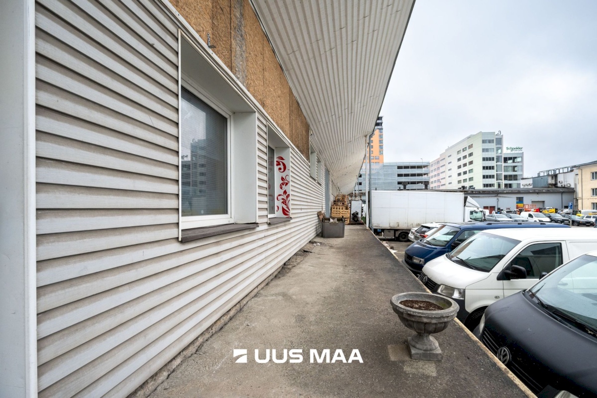 Tallinn, Kesklinna linnaosa, Pärnu mnt 139d/3