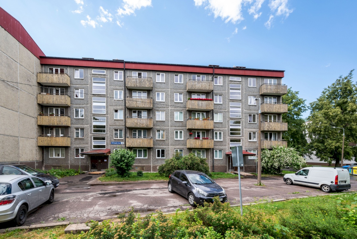 Tallinn, Mustamäe linnaosa, Ehitajate tee 46