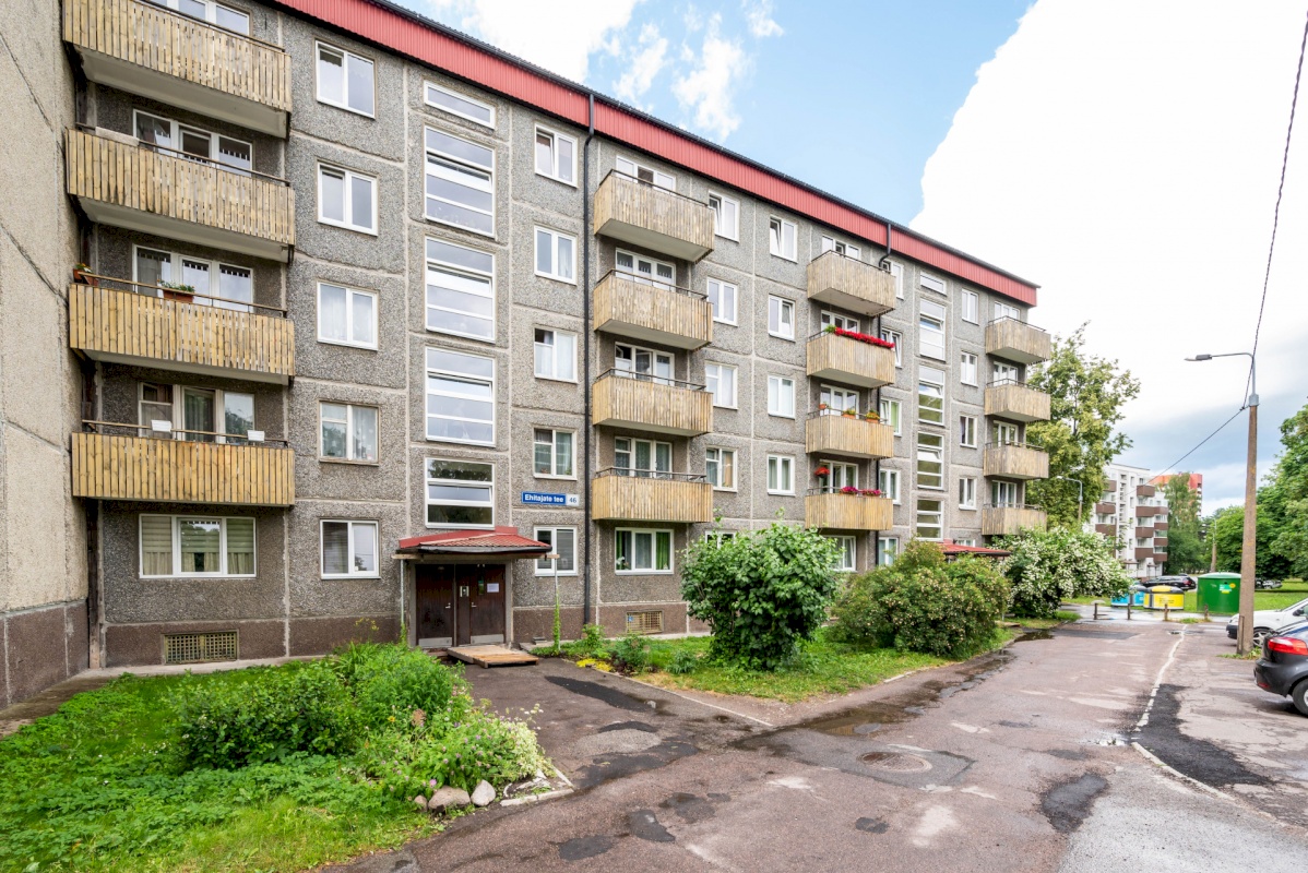 Tallinn, Mustamäe linnaosa, Ehitajate tee 46
