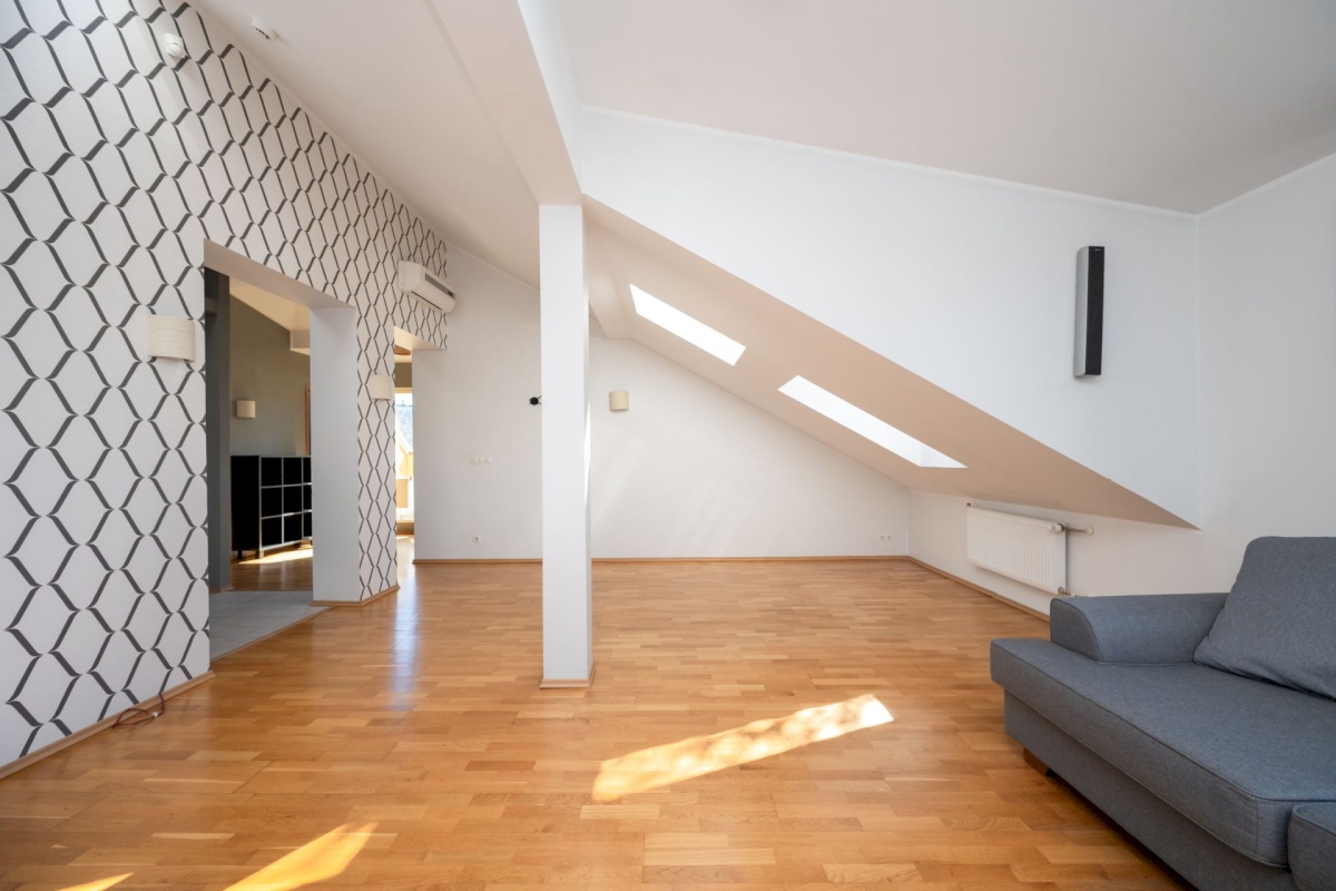 Tallinn, Kristiine linnaosa, Tondi, Linnu tee 3