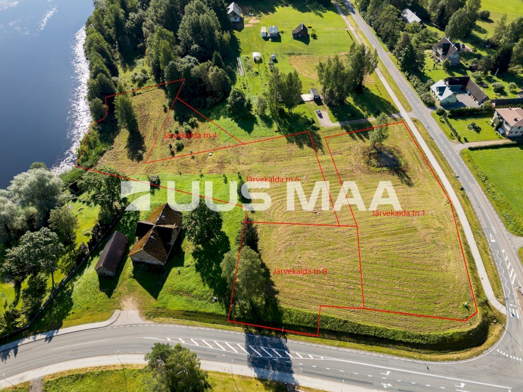 Rõuge vald, Rõuge alevik, Järvekalda 1 ja 8