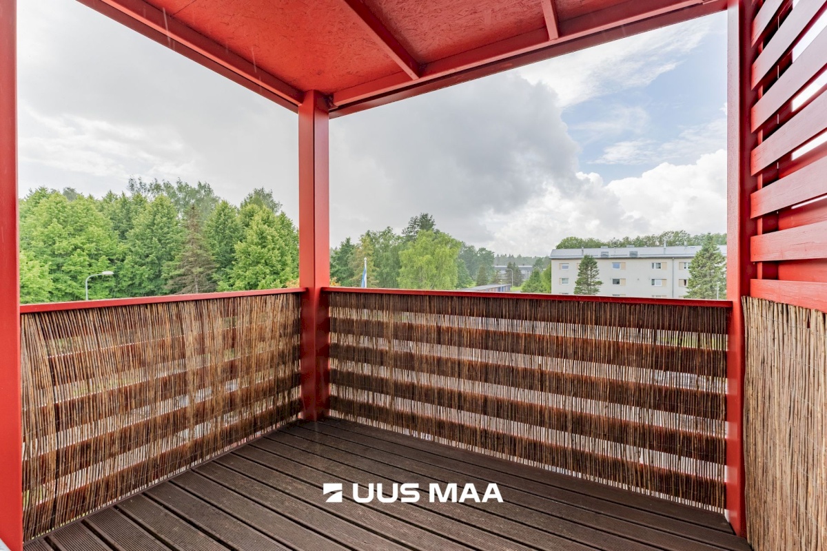 Pärnu linn, Paikuse alev, Pärnade pst 14
