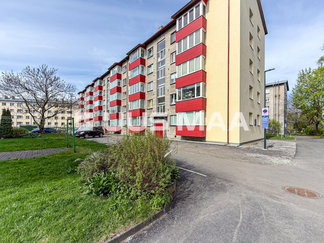 Tallinn, Lasnamäe linnaosa, Sikupilli, Majaka tn 7