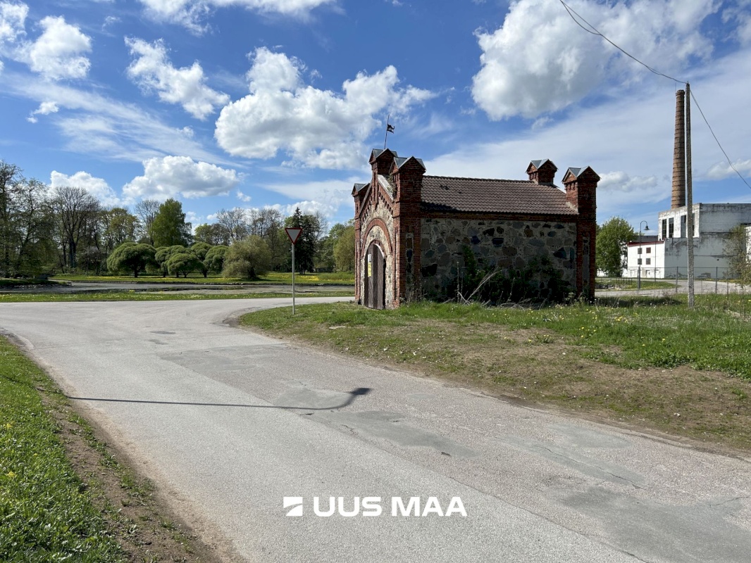 Rakvere linn, Tiigi 12