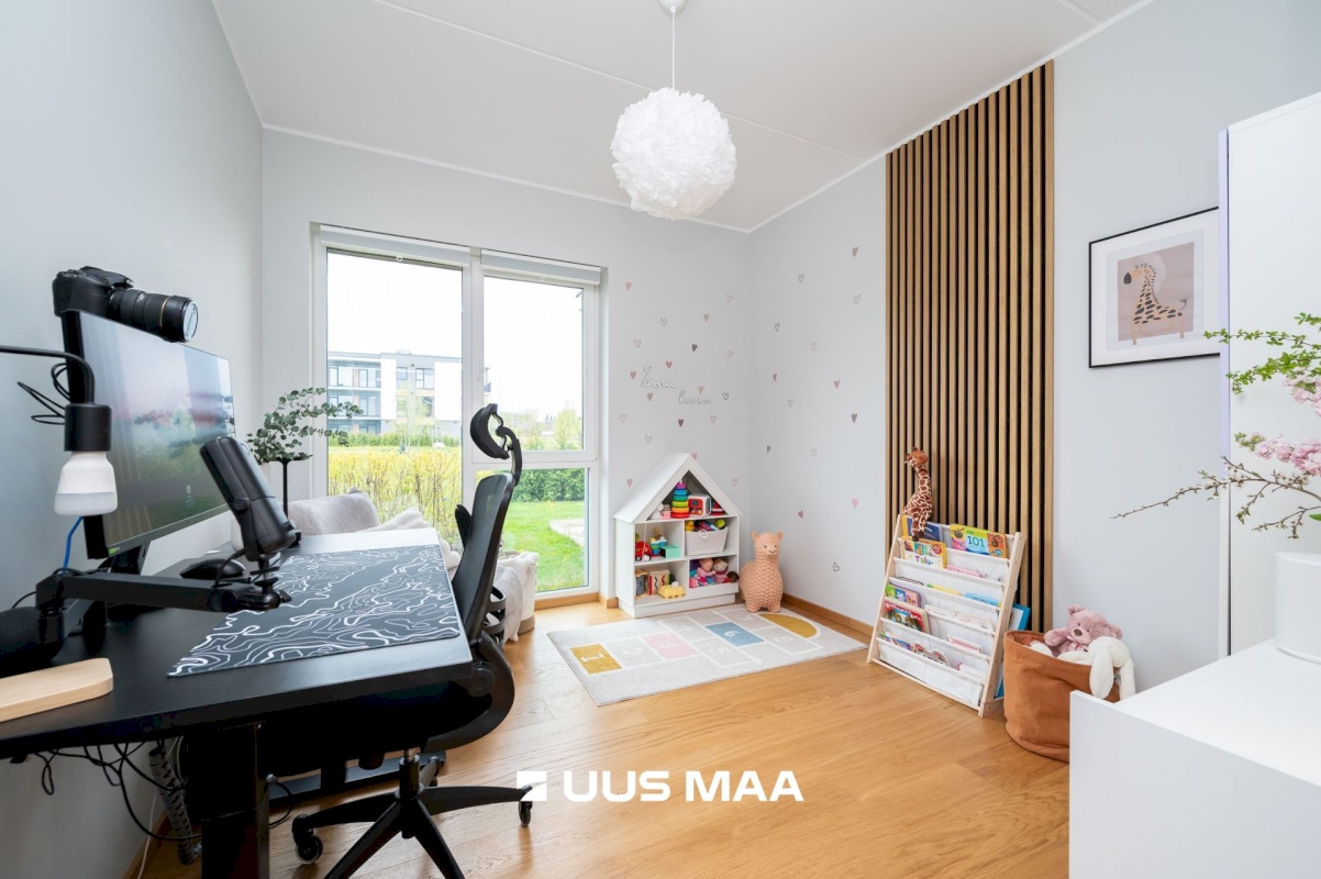Kiili vald, Kiili alev, Toomkivi 4