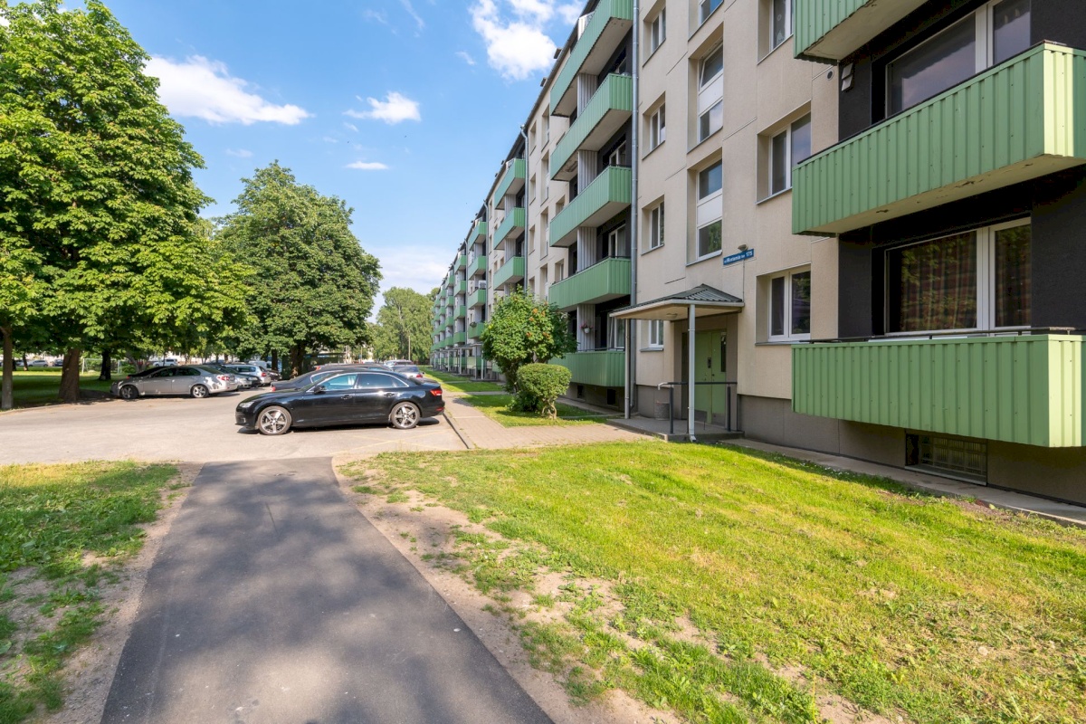 Tallinn, Mustamäe linnaosa, Mustamäe, Mustamäe tee 175