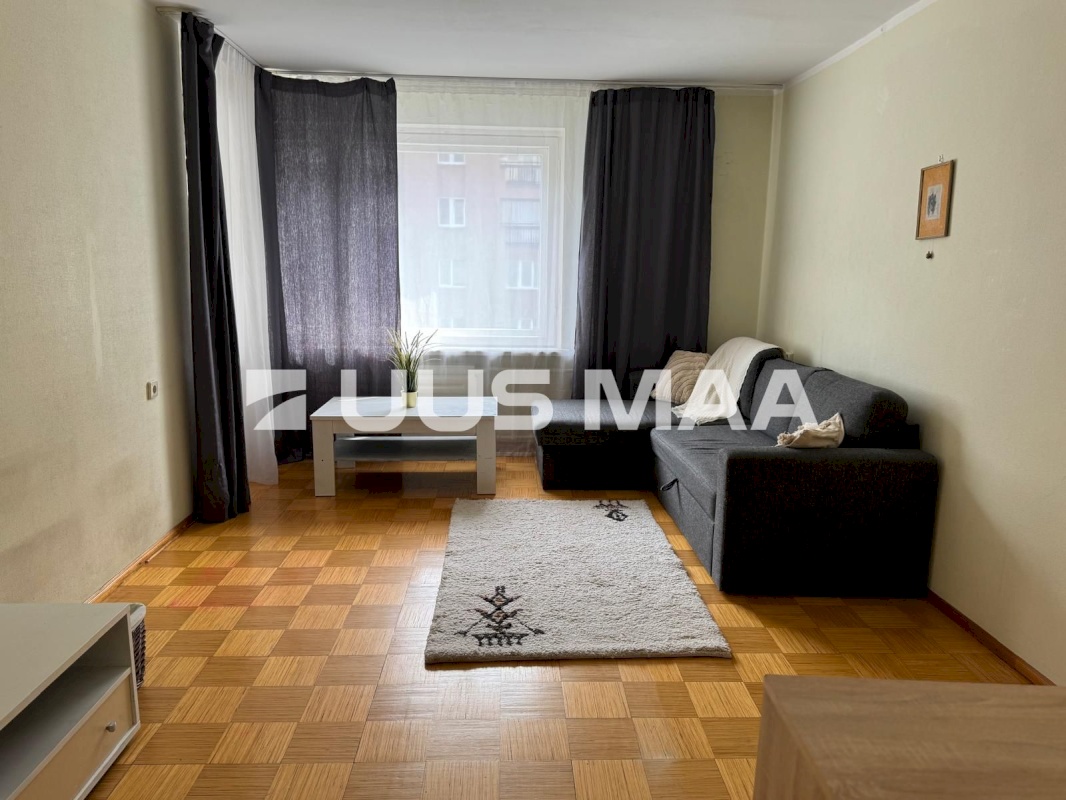 Tallinn, Kesklinna linnaosa, Raua, Pronksi 6