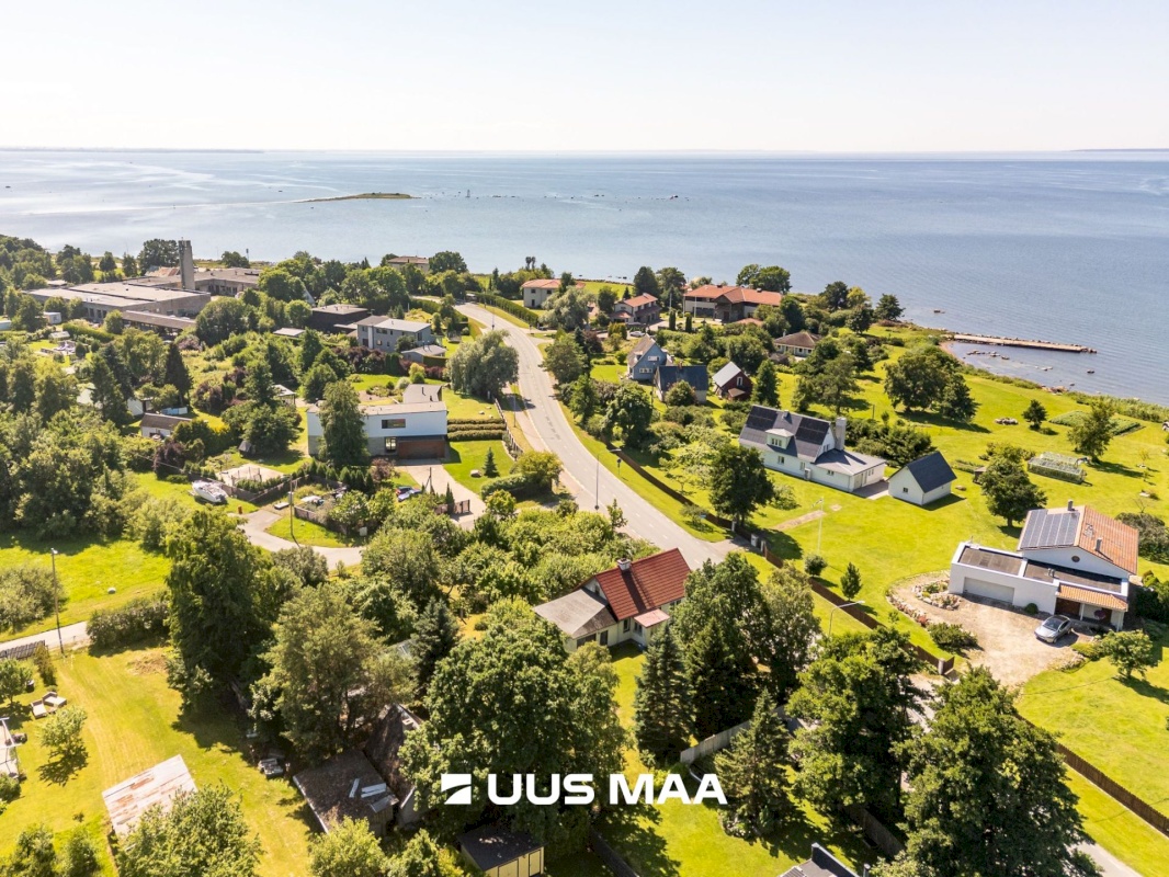 Viimsi vald, Püünsi küla, Rohuneeme tee 136