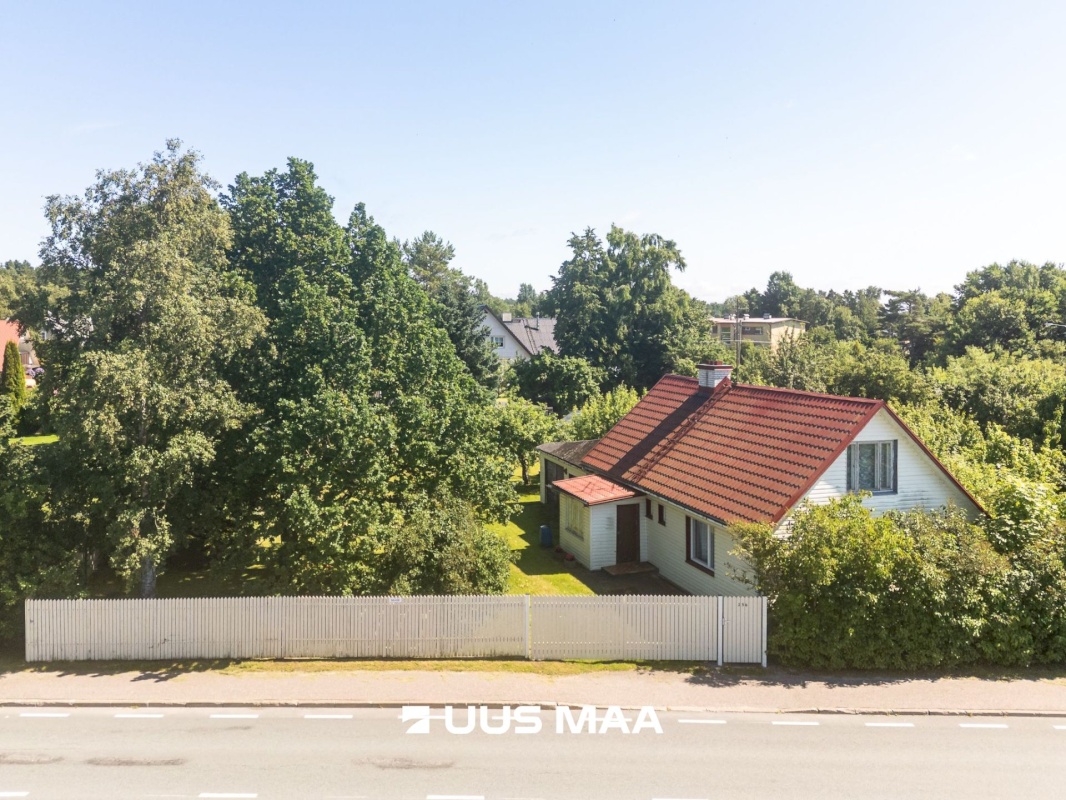 Viimsi vald, Püünsi küla, Rohuneeme tee 136