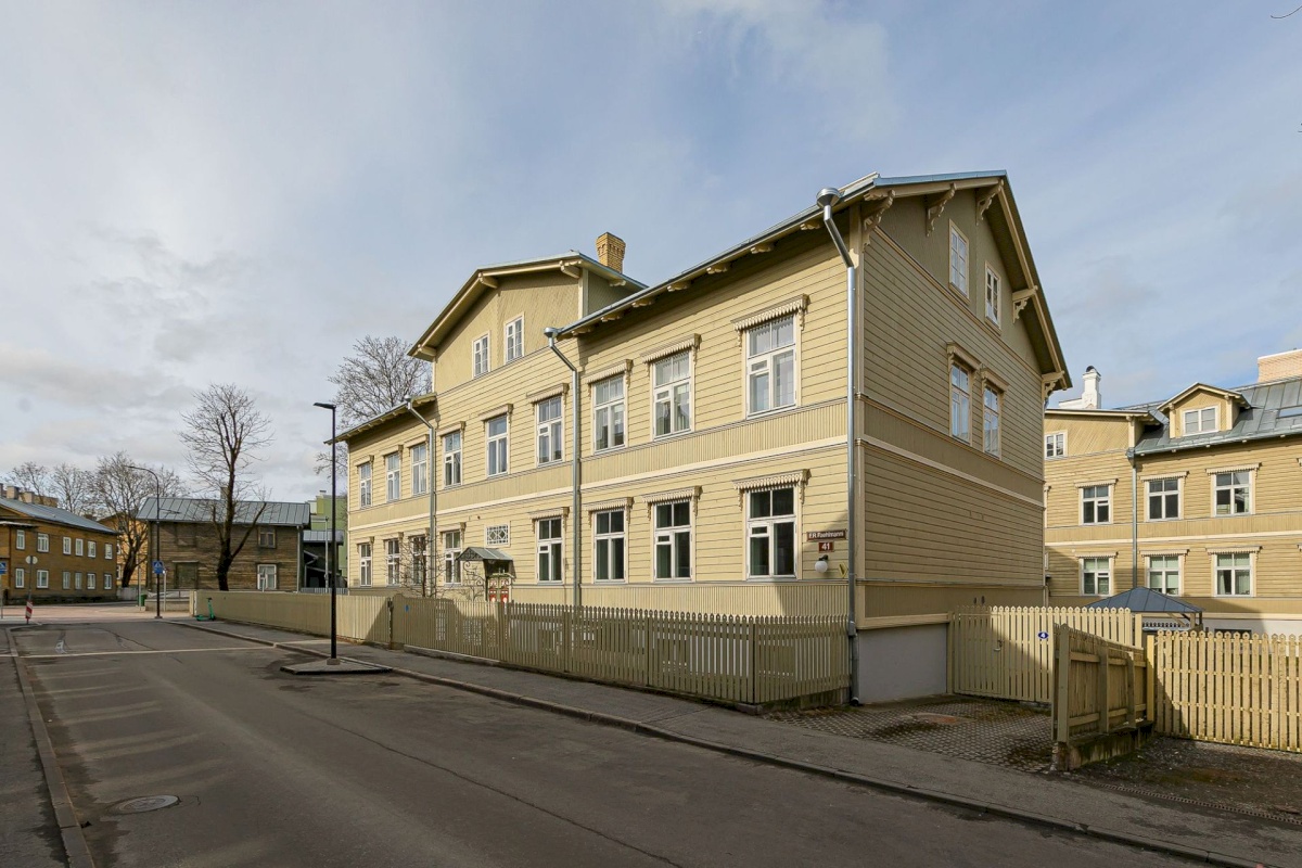 Tallinn, Kesklinna linnaosa, Kadriorg, Faehlmanni 41