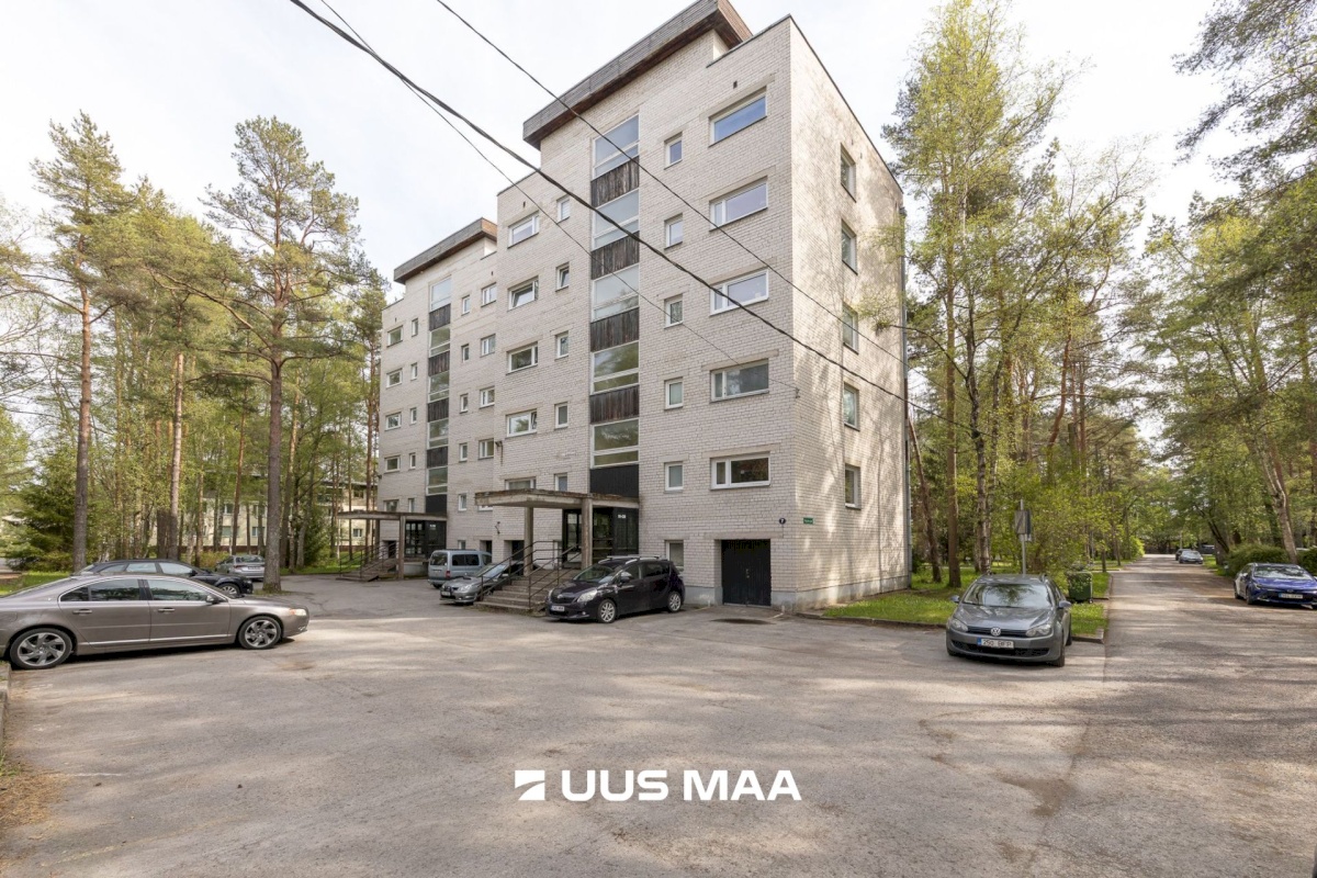 Saue vald, Laagri alevik, Pajude pst 7
