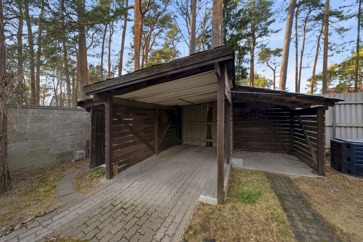 Tallinn, Nõmme linnaosa, Kivimäe, Lauliku 32a