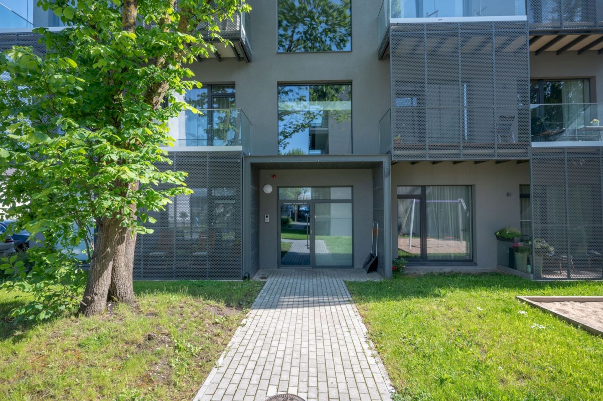 Tallinn, Lasnamäe linnaosa, Ülemiste, Tuletorni 14