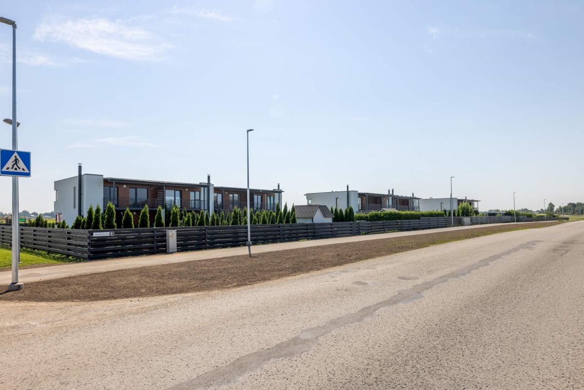 Rae vald, Järveküla, Vahemetsa tee 2