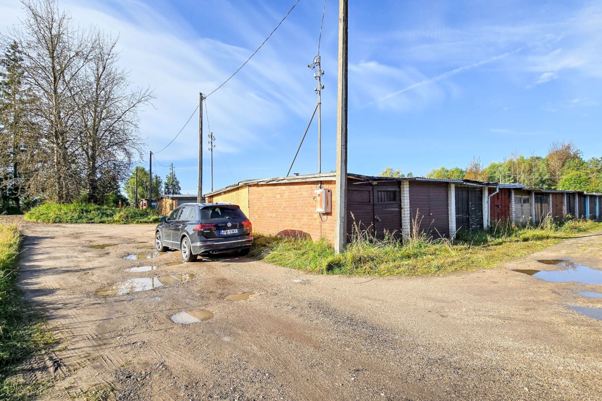 Viljandi linn, Paalalinn, Suur-Kaare tn 35f