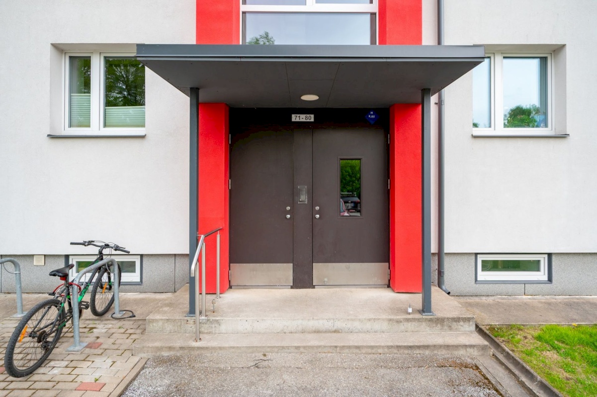 Tartu linn, Tartu linn, Annelinn, Sõpruse pst 8