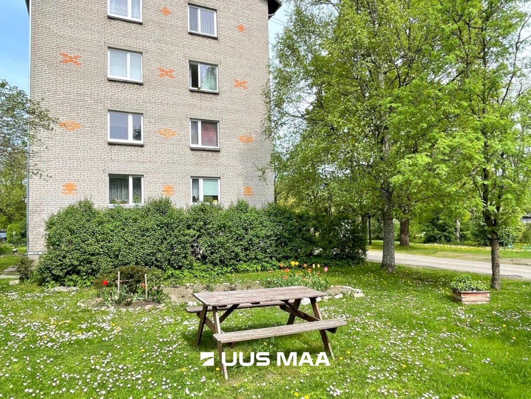 Anija vald, Kehra linn, Aia tn 11