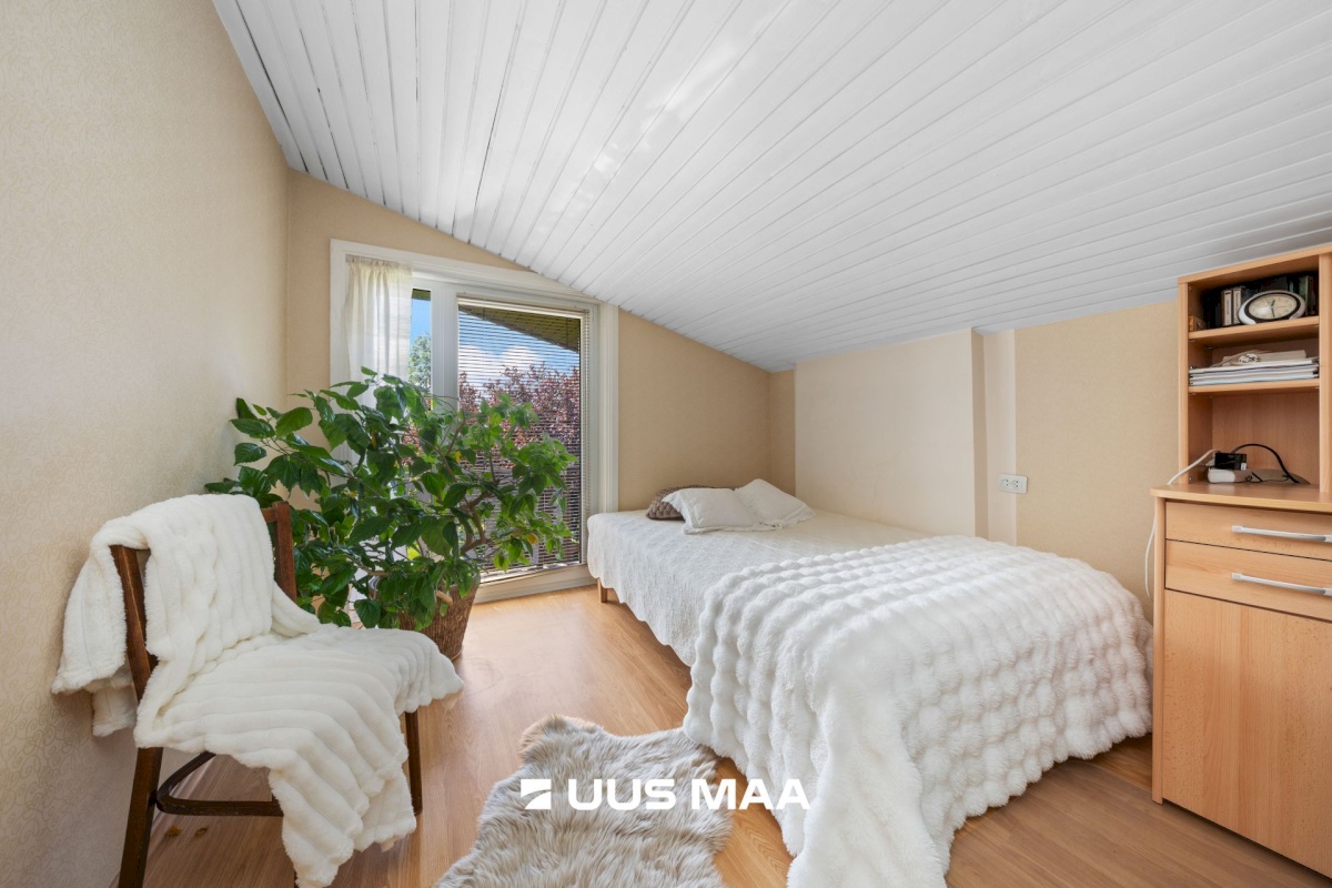 Rapla vald, Valtu küla, Õunaaia tee 5