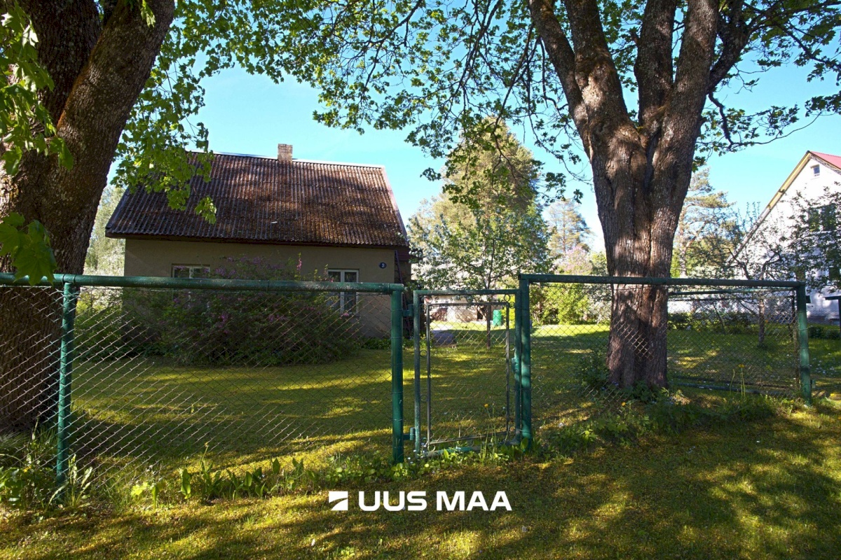 Saku vald, Kiisa alevik, Jaama 3