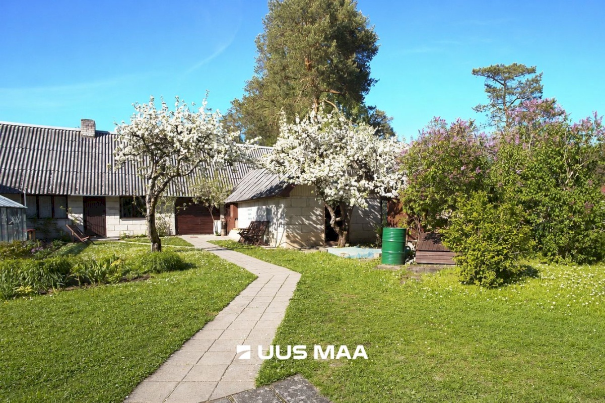Saku vald, Kiisa alevik, Jaama 3