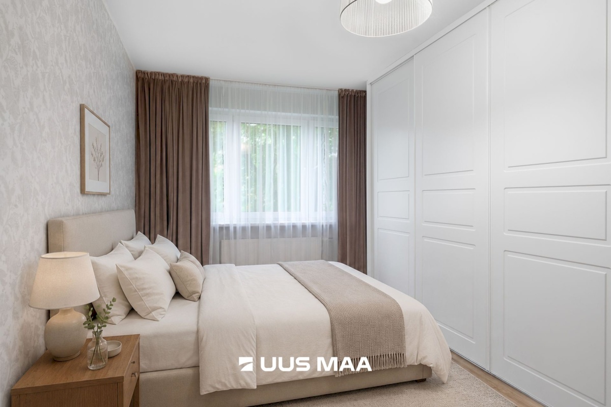 Tallinn, Mustamäe linnaosa, Mustamäe, Mustamäe tee 100