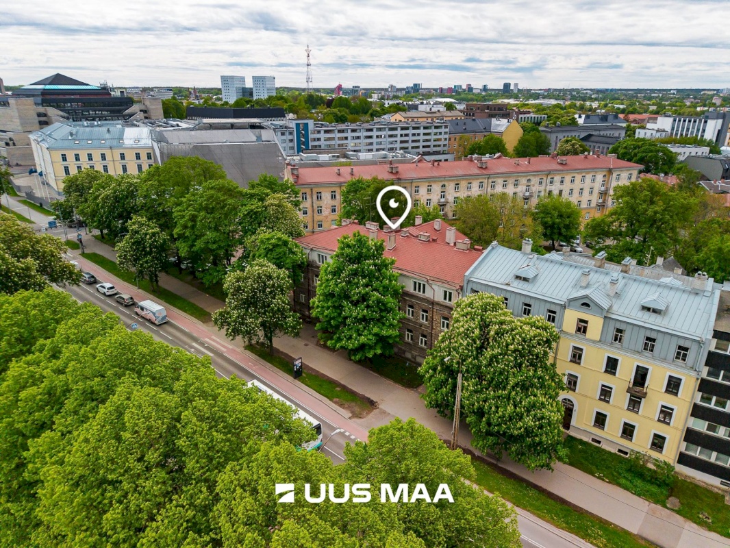 Tallinn, Kesklinna linnaosa, Toompuiestee tn 7
