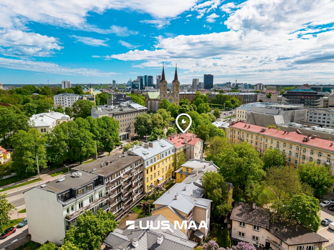 Tallinn, Kesklinna linnaosa, Toompuiestee tn 7