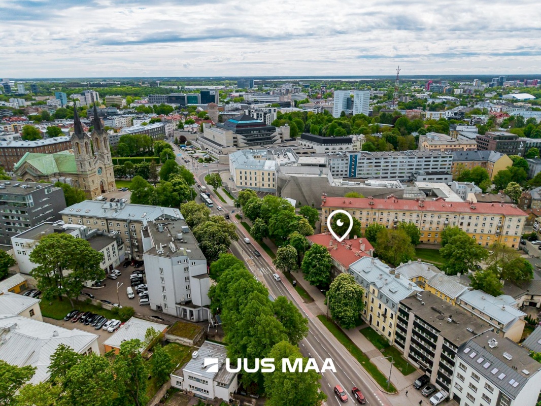 Tallinn, Kesklinna linnaosa, Toompuiestee tn 7