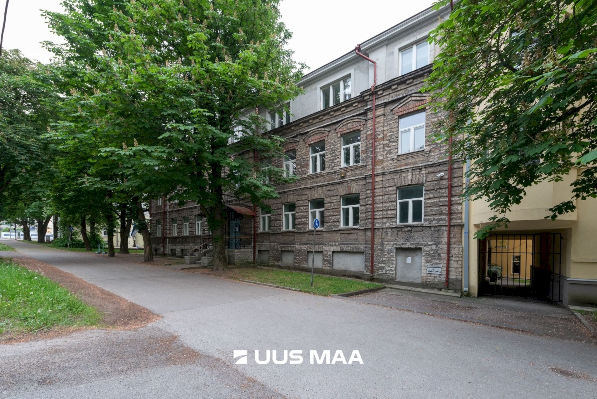 Tallinn, Kesklinna linnaosa, Toompuiestee tn 7