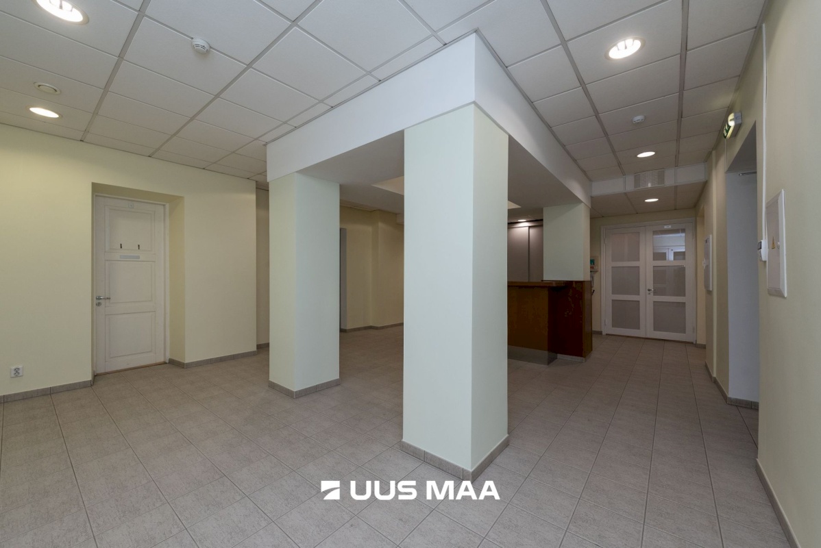 Tallinn, Kesklinna linnaosa, Toompuiestee tn 7