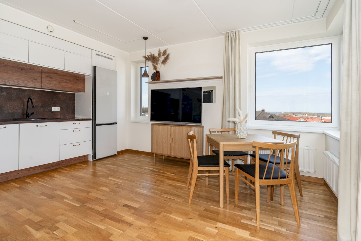 Tallinn, Põhja-Tallinna linnaosa, Madala 16