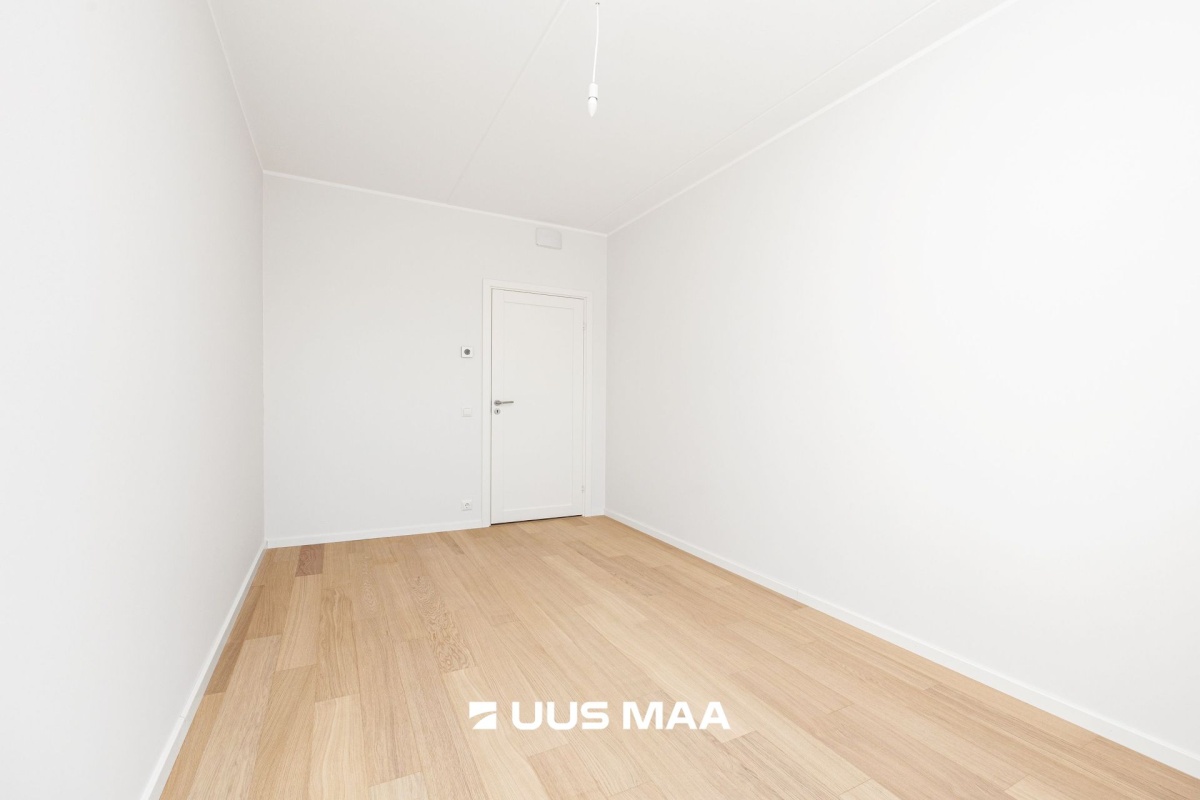 Saue vald, Saue linn, Keskuse 1/2-5