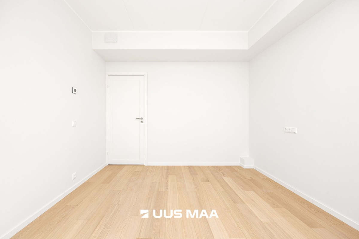 Saue vald, Saue linn, Keskuse 1/2-5
