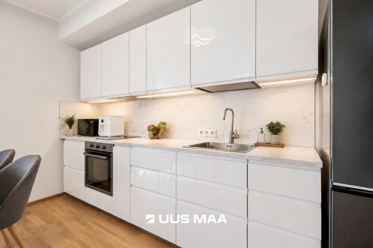 Tallinn, Kesklinna linnaosa, Kadriorg, Kivimurru tn 14