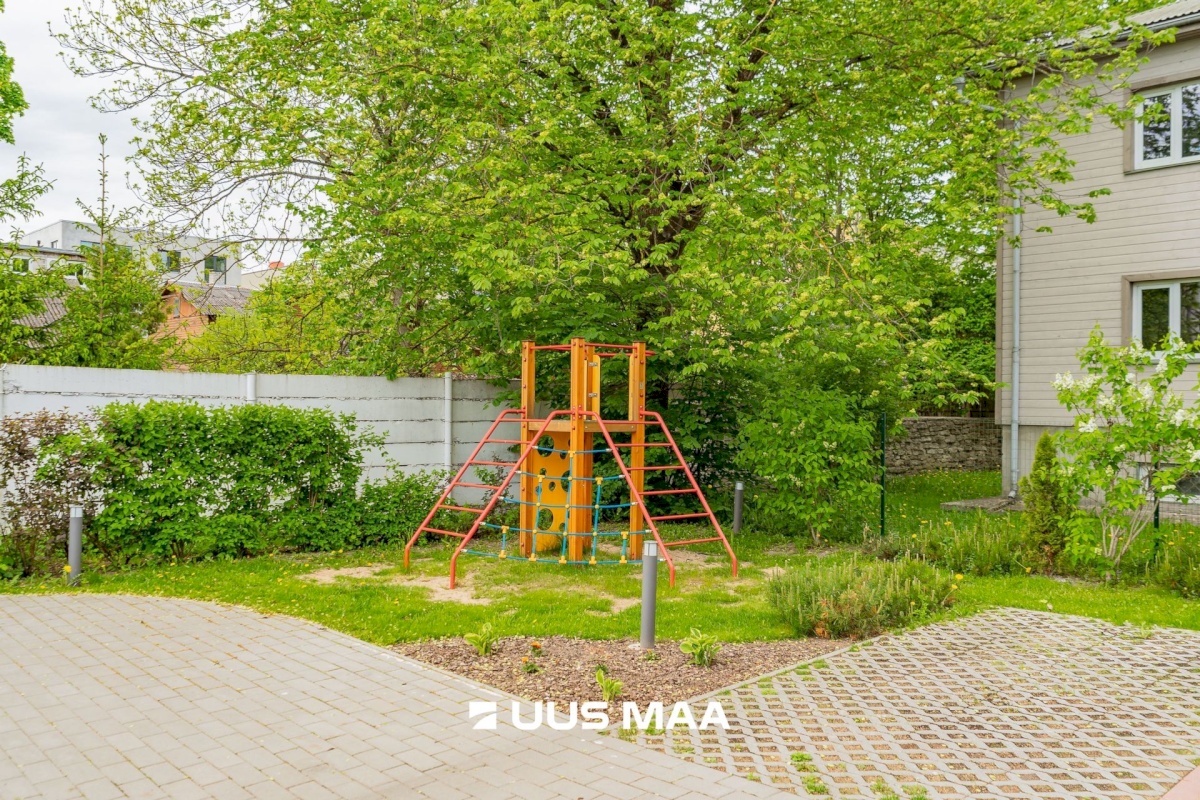 Tallinn, Kesklinna linnaosa, Kadriorg, Kivimurru tn 14