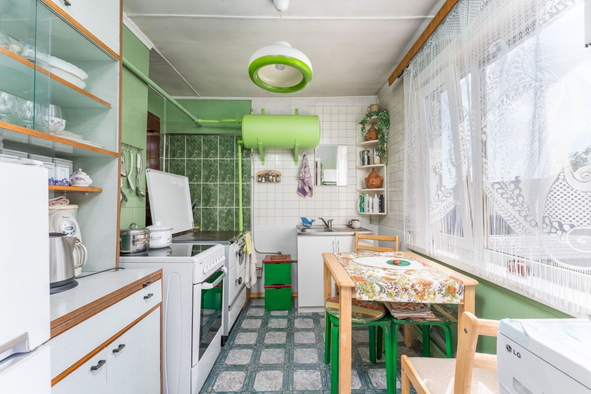 Pärnu linn, Pärnu linn, Eeslinn, Rähni tn 1a