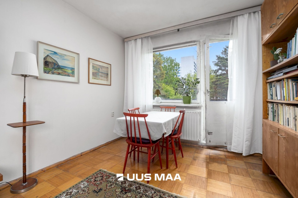 Tallinn, Mustamäe linnaosa, J. Sütiste tee 15