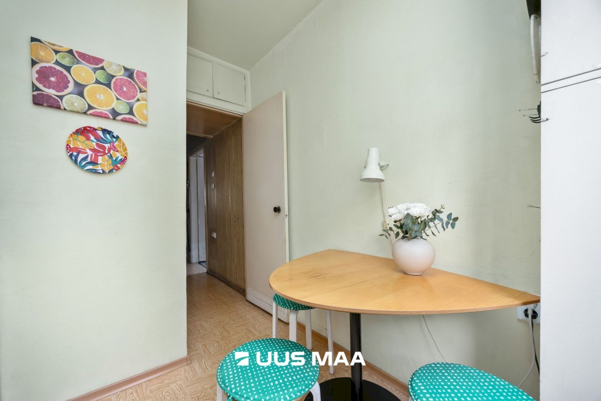 Tallinn, Mustamäe linnaosa, J. Sütiste tee 15