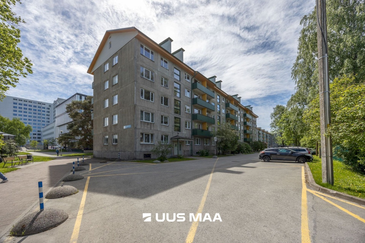 Tallinn, Mustamäe linnaosa, J. Sütiste tee 15