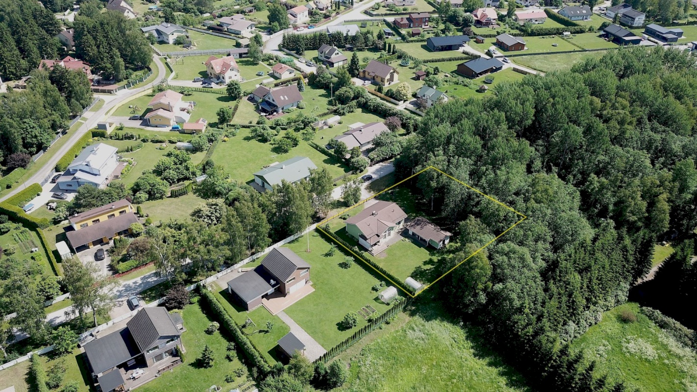 Kiili vald, Kiili alev, Ristiku 8