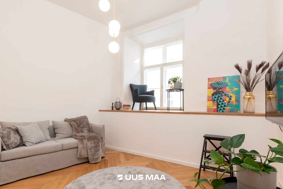 Tallinn, Kesklinna linnaosa, Vanalinn, Suur-Karja tn 12
