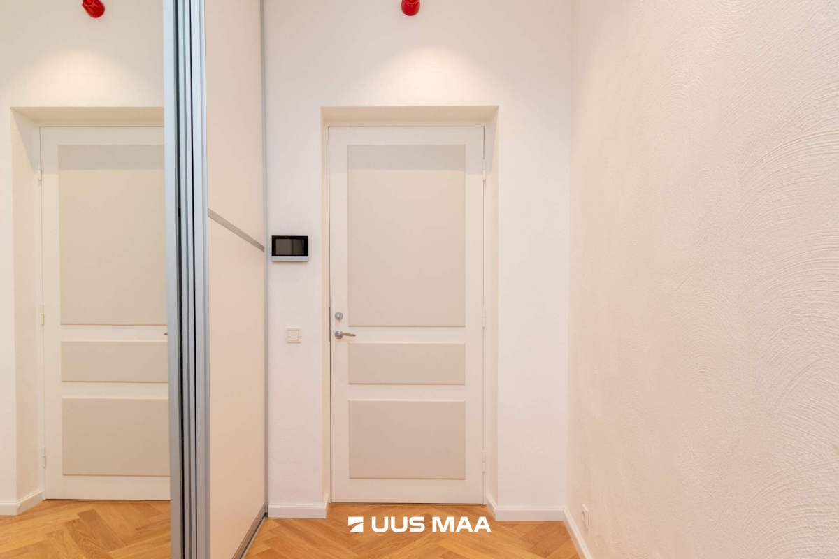 Tallinn, Kesklinna linnaosa, Vanalinn, Suur-Karja tn 12